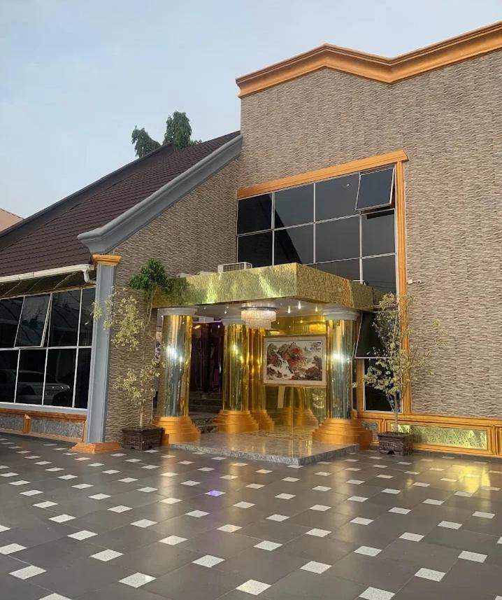 E-Suites Hotel, Абуджа Екстер'єр фото