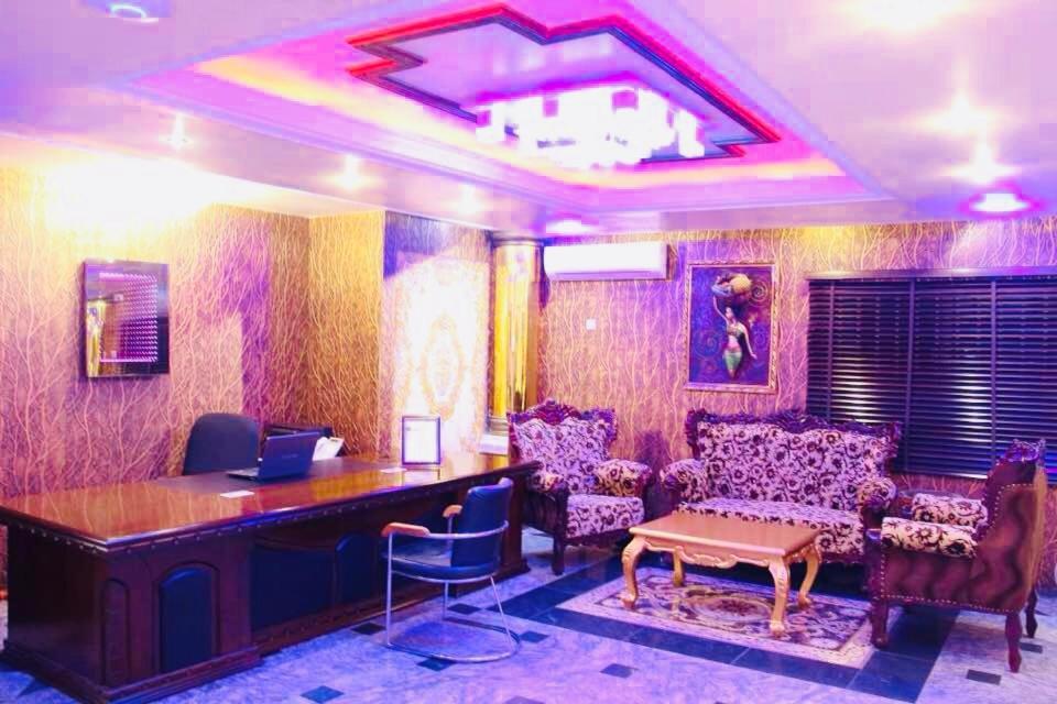 E-Suites Hotel, Абуджа Екстер'єр фото